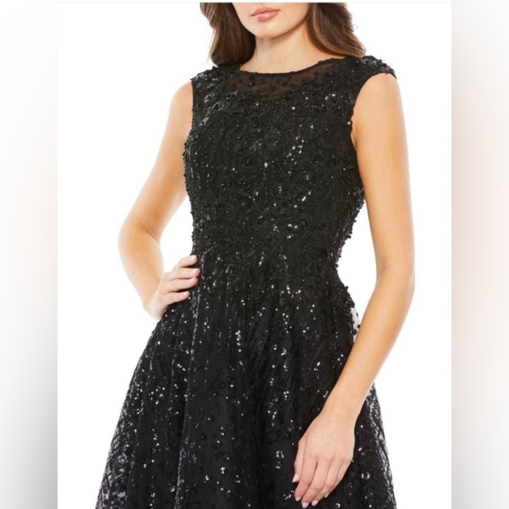 ✔️ MAC DUGGAL - Black Cap Sleeve Embellished A Line Dress - Picture 4 of 12
